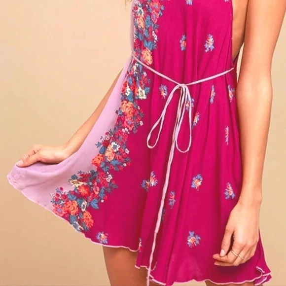 Free People It's a Cinch Magenta Floral Print Tie Back Mini Dress Size Small - Picture 2 of 16